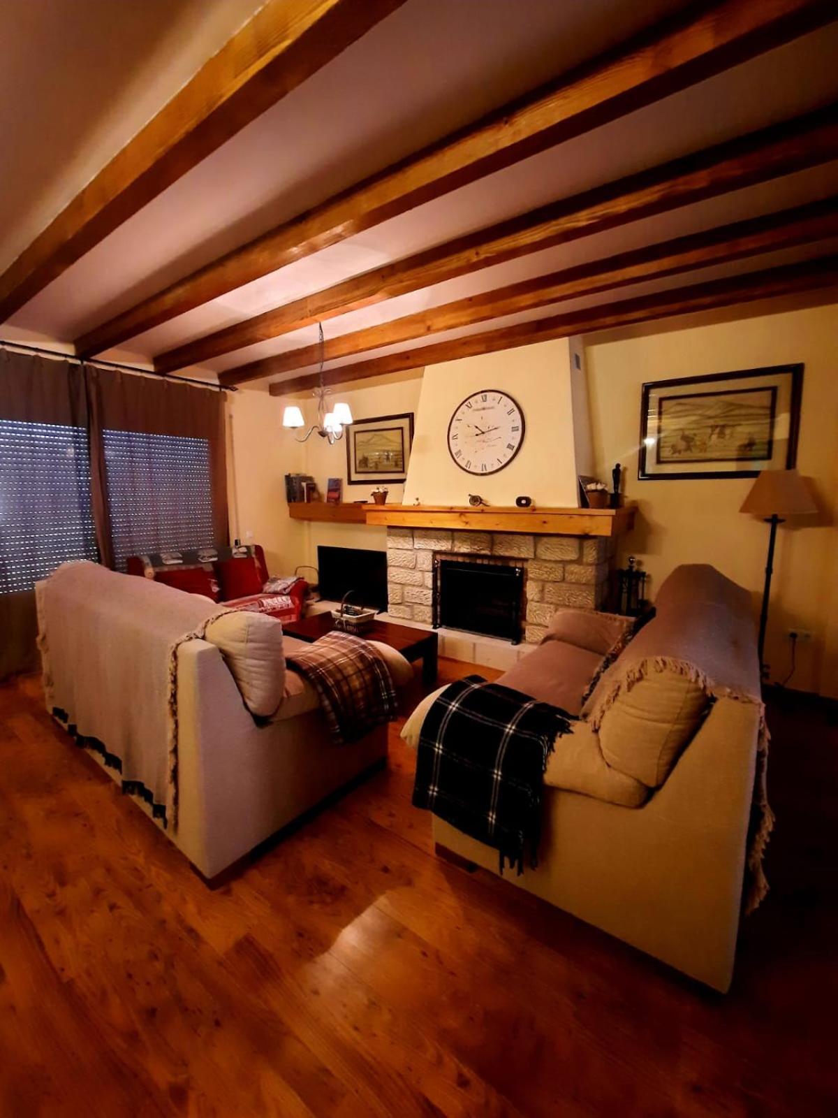 Вилла Casa Cotis Бесейте Экстерьер фото